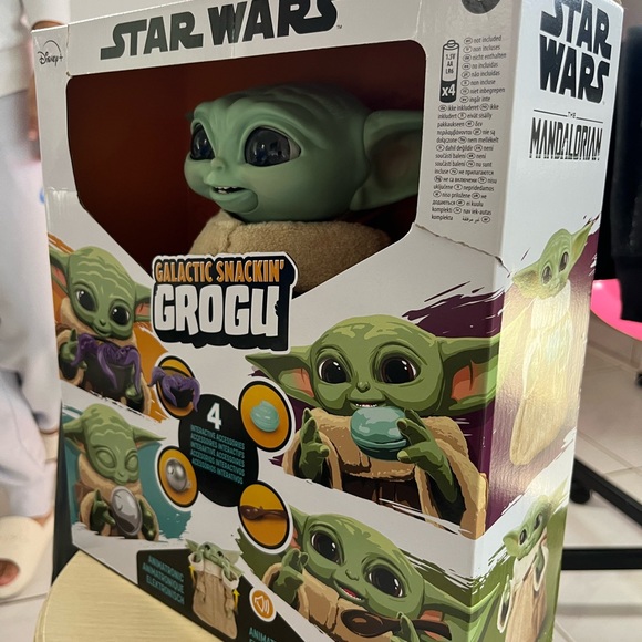 GALACTIC SNACKING GROGU STAR WARS - Picture 5 of 7